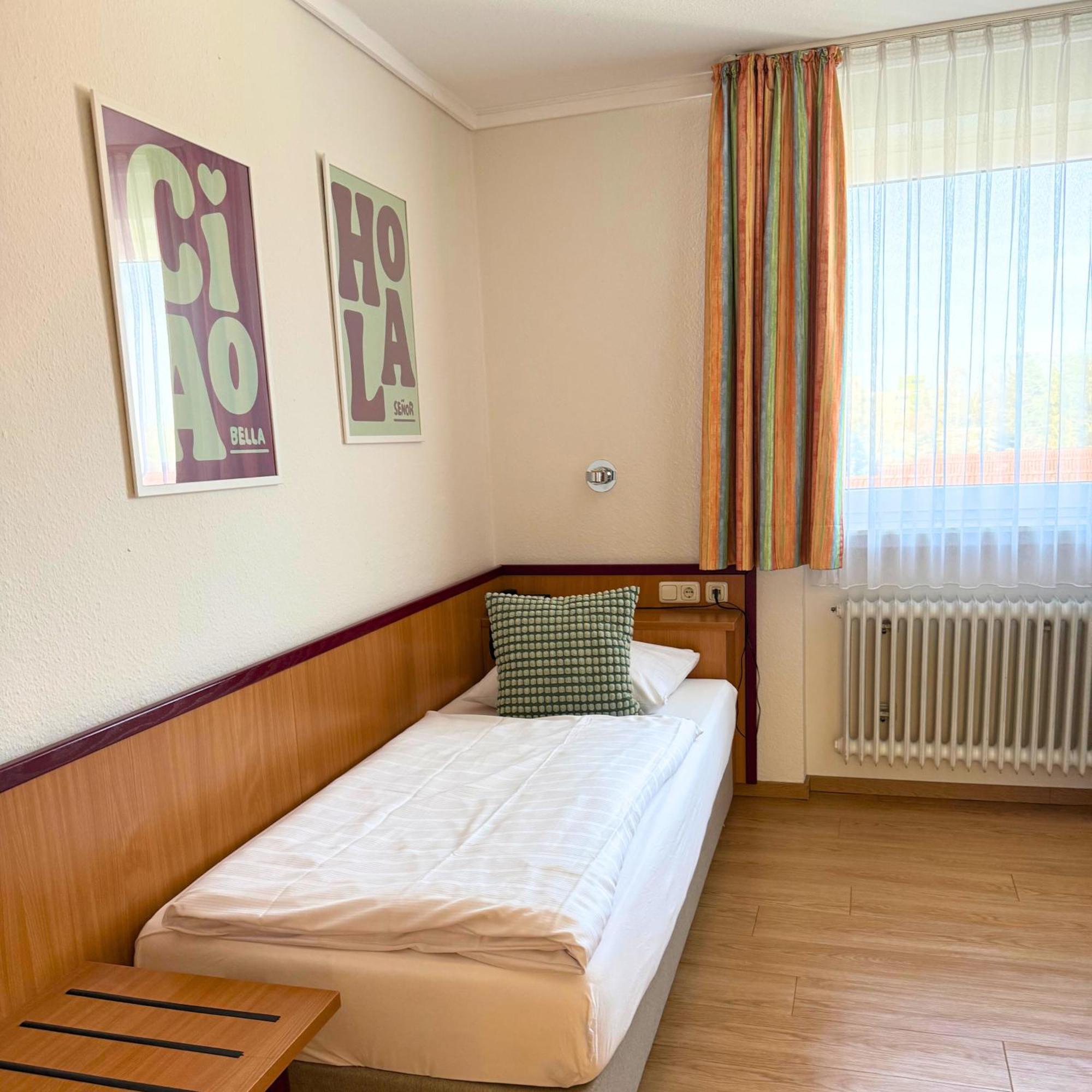 Colourful Hotel Μπίλεφελντ Εξωτερικό φωτογραφία